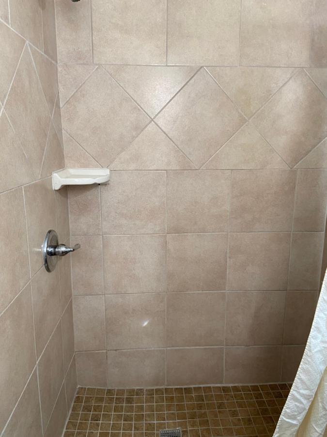 Delux Inn Κλιαργουότερ Εξωτερικό φωτογραφία